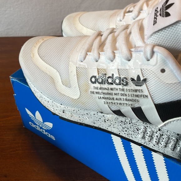 Adidas sneakers worn once - Picture 3 of 5
